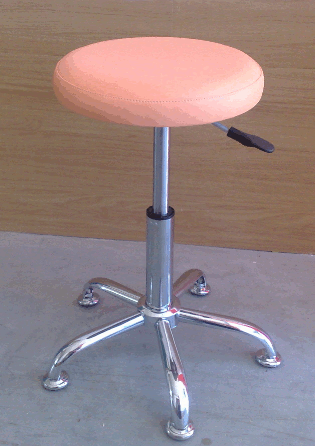 Obrázek - Výškově nastavitelná stolička